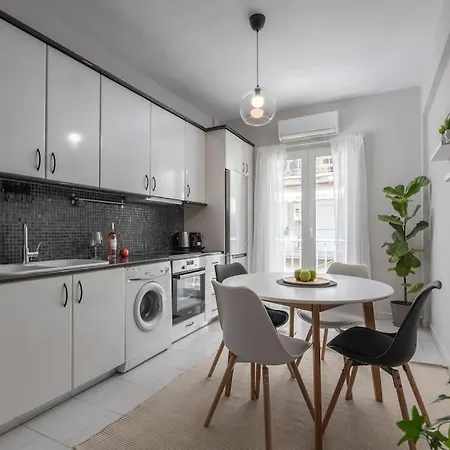 Superb In Center. Apartment Thessaloniki